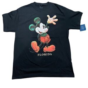 Disney Mickey Mouse Florida graphicT-shirt. Size large, base color is black.